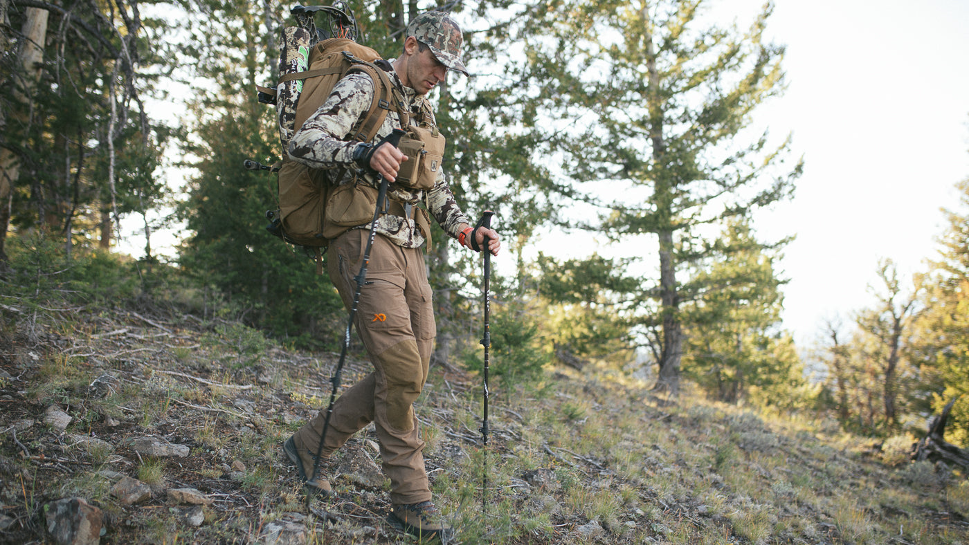Load video: Carbon X Trekking Poles